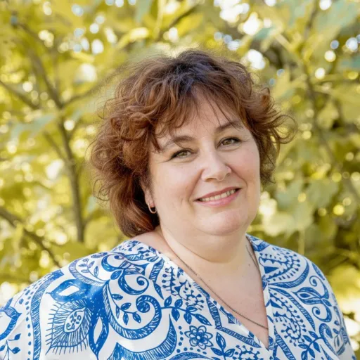 Interview de Marie-Cécile Andre de Fusion Jeunesse : Innover dans la forme scolaire : partenariats et projets pour transformer l’éducation